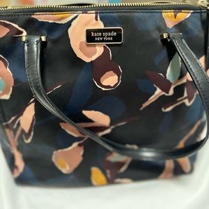 Genuine Kate Spade medium satchel purse, nylon with jacquard liner.